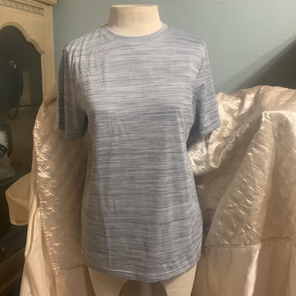 tek gear Tops - Tech gear dry tek